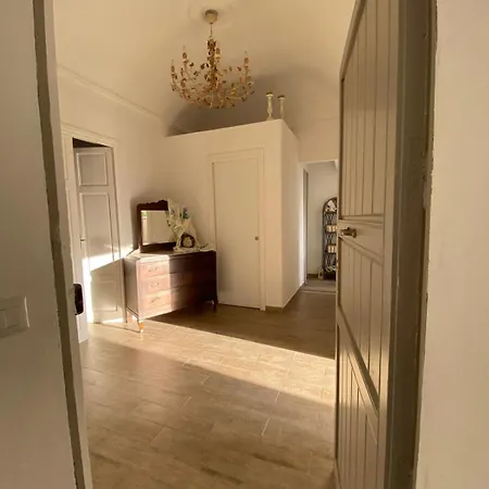 Al Centro Con Panorama Isole Egadi * ファヴィニャーナ