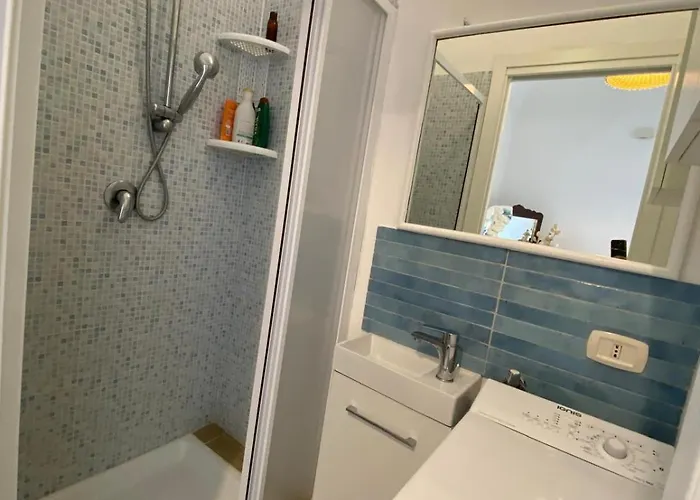 Al Centro Con Panorama Isole Egadi