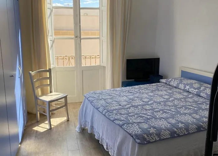 Al Centro Con Panorama Isole Egadi Apartamento *